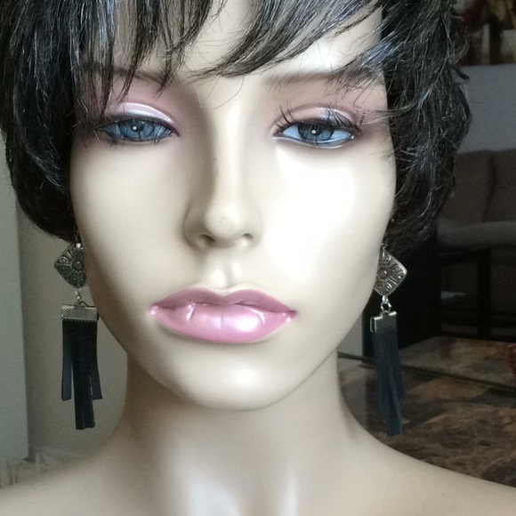 925 SS Leather Tassel Earrings - Picture 7 of 7